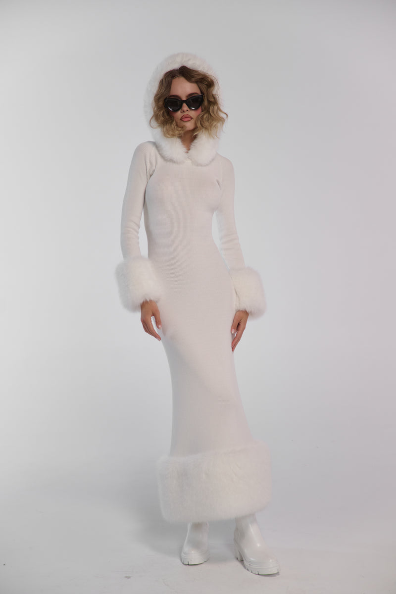 The Snowball Dress – Selkie