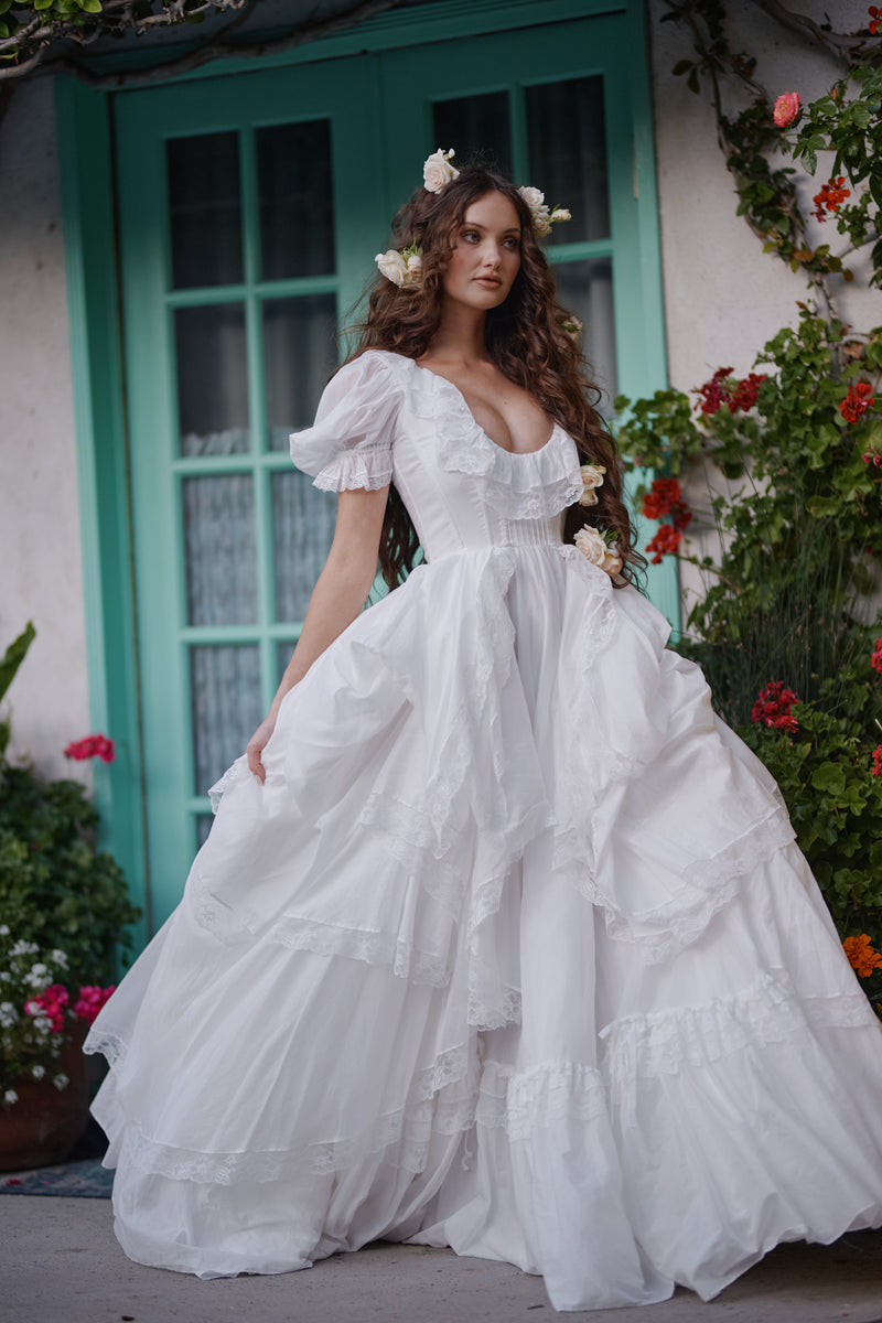 The Ivory Nellie Gown S