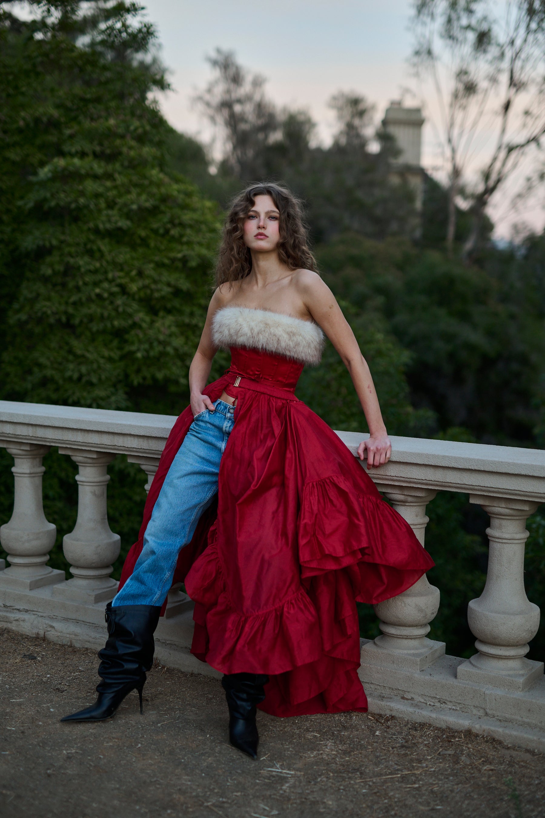 メルトザレディ ring point long dress ザレッドスレッド The Rouge Duchess Tournure – Selkie