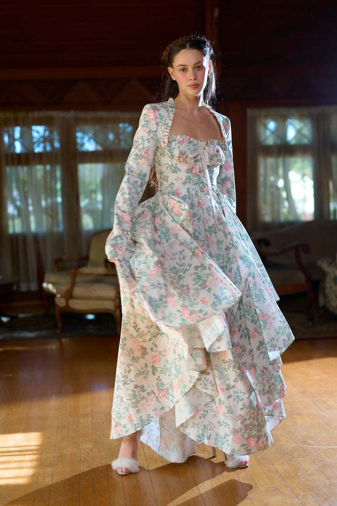 The Orchard House Engagement Gown – Selkie