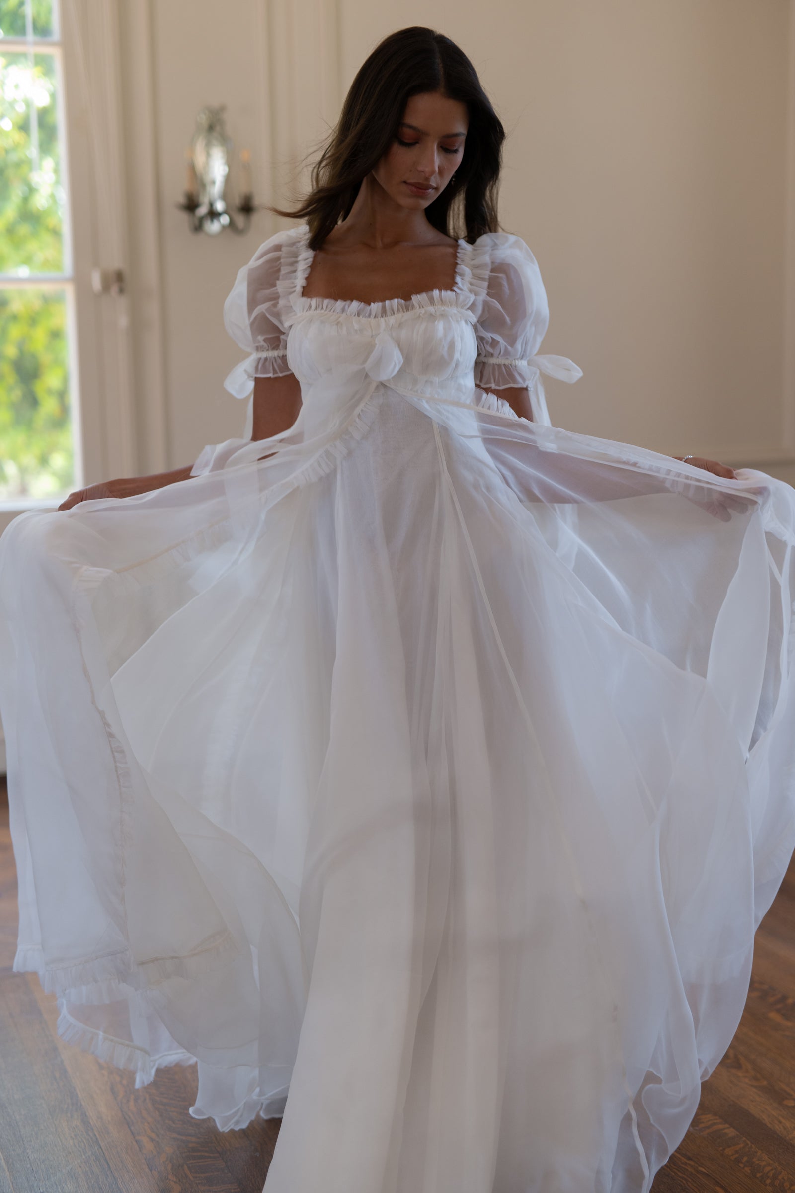 SHE Tokyo Odile Satin ivoryオディールサテン38 SHE Tokyo Odile Satin ivoryオディールサテン34完売品