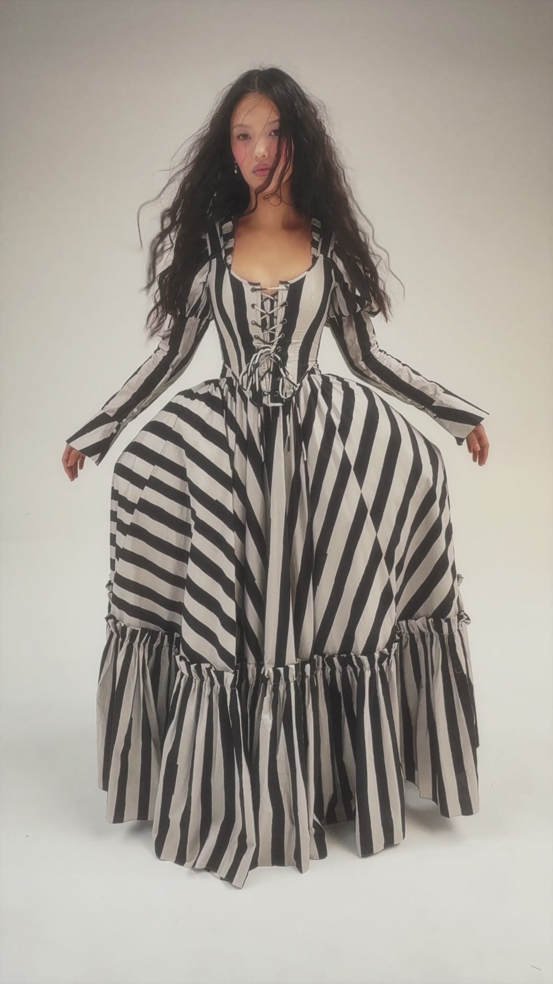 The Buccaneer Astronomers Gown – Selkie