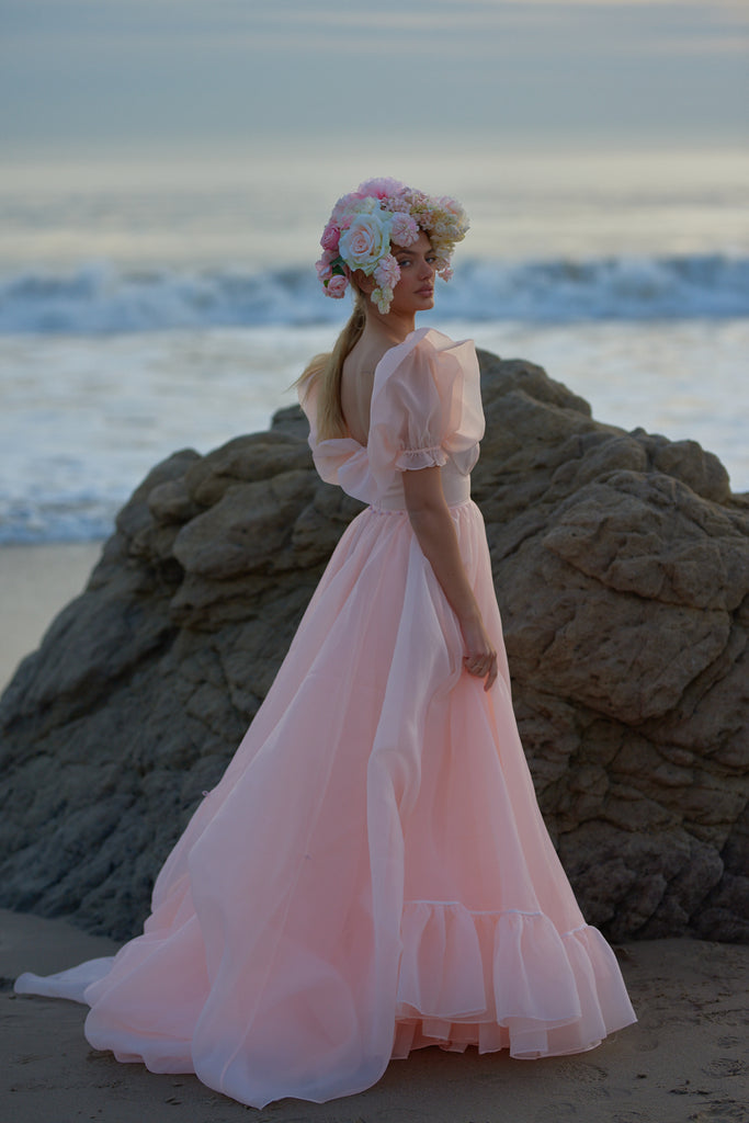 The Peach Fuzz in Bloom Bridal Gown – Selkie
